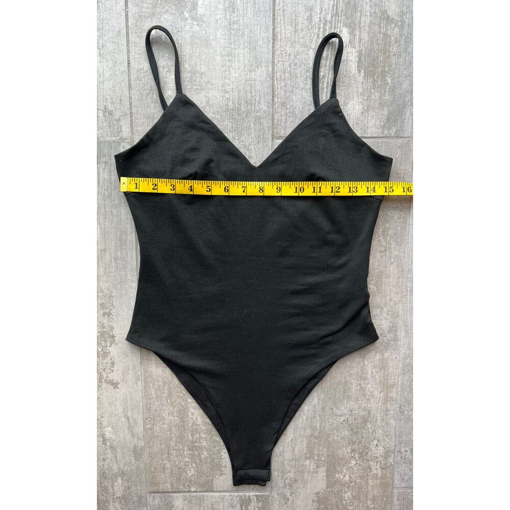 Black Solid Basic V-Neck Slim Fit Cami Bodysuit S… - image 2